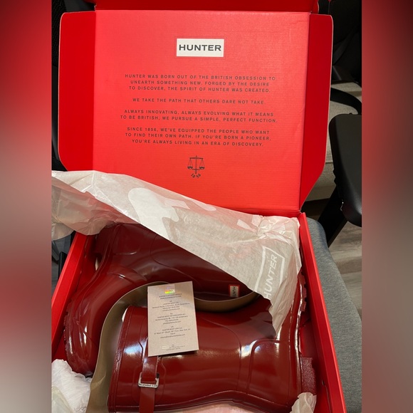 HUNTER 'Original Short' Gloss Rain Boot - Picture 6 of 9